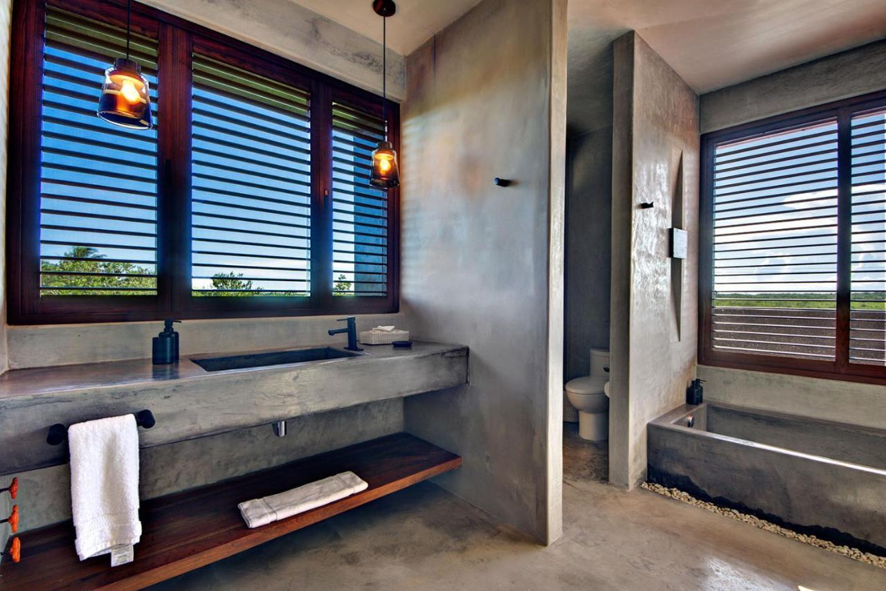 Beachfront Villa In Tankah Bay Тулум Екстериор снимка